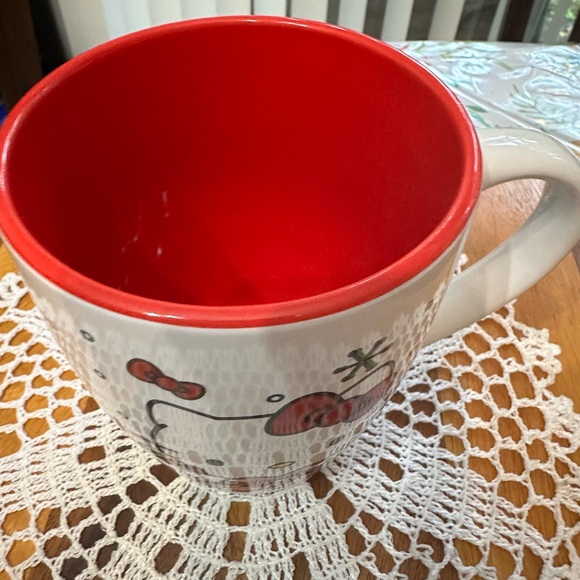 Ceramic Christmas HELLO KITTY mug - Picture 6 of 7